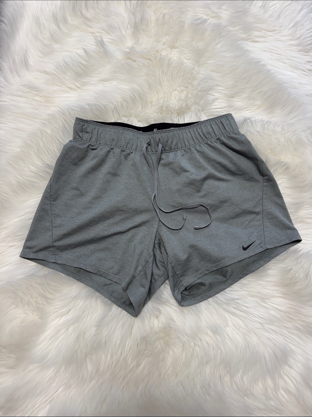 Nike Gray Women's Athletic Shorts with Drawstring Size Small